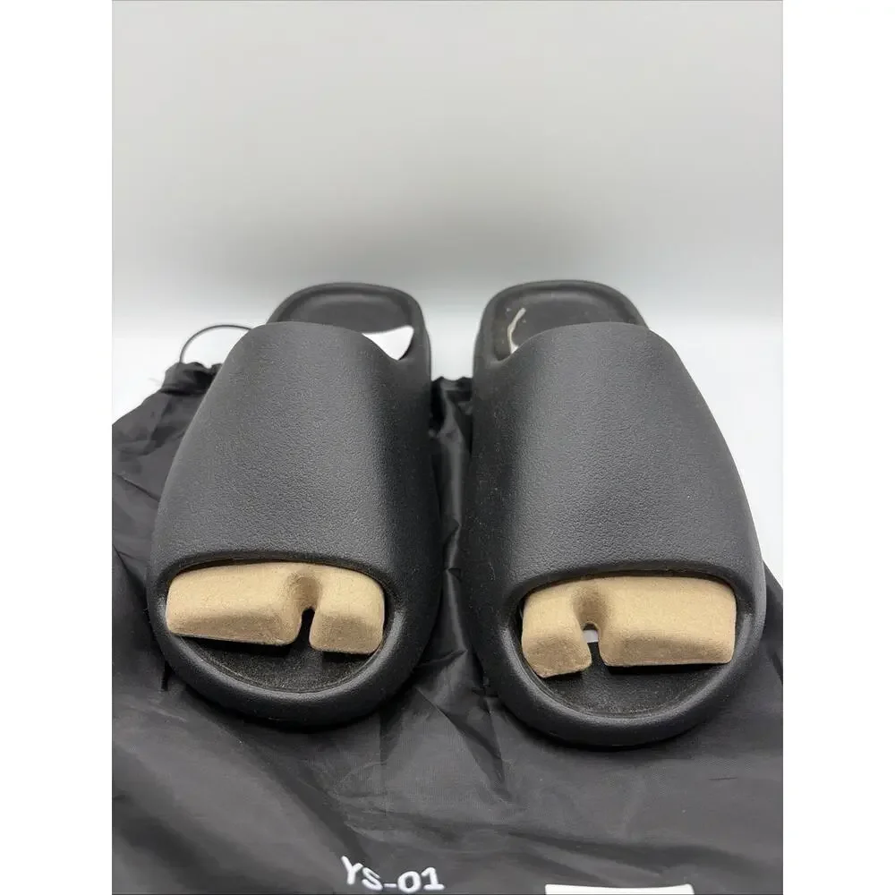 Yeezy YS-01 Slides Size Men’s US 5 Black Color NESw With Bag